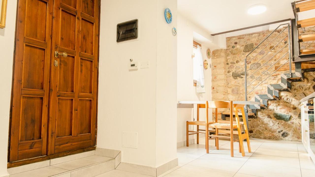 La Casa Di Nonna Agnese - Italian Homing Apartment Padenghe sul Garda Bagian luar foto